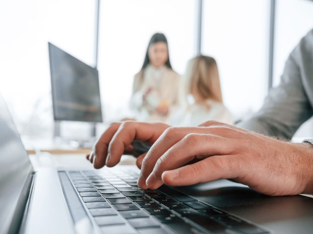 4_Nginx-+-GeoIP2-Load-Balancer-Example 4_Nginx-+-GeoIP2-Load-Balancer-Example