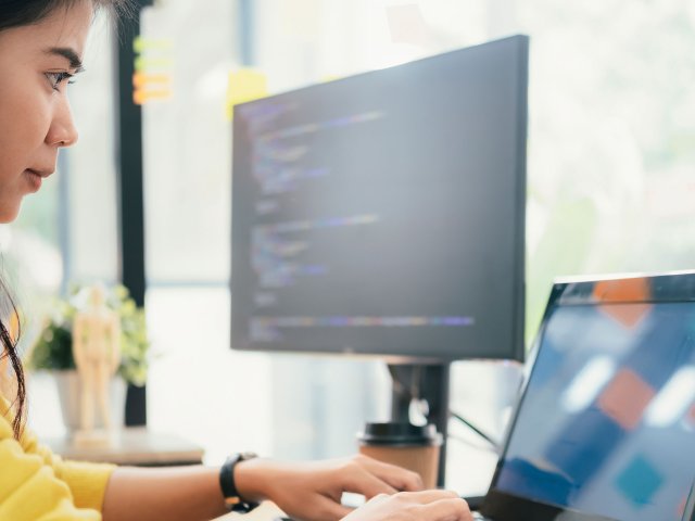 21_Symfony-dependency-injection-Ôëá-container-aware 21_Symfony-dependency-injection-Ôëá-container-aware