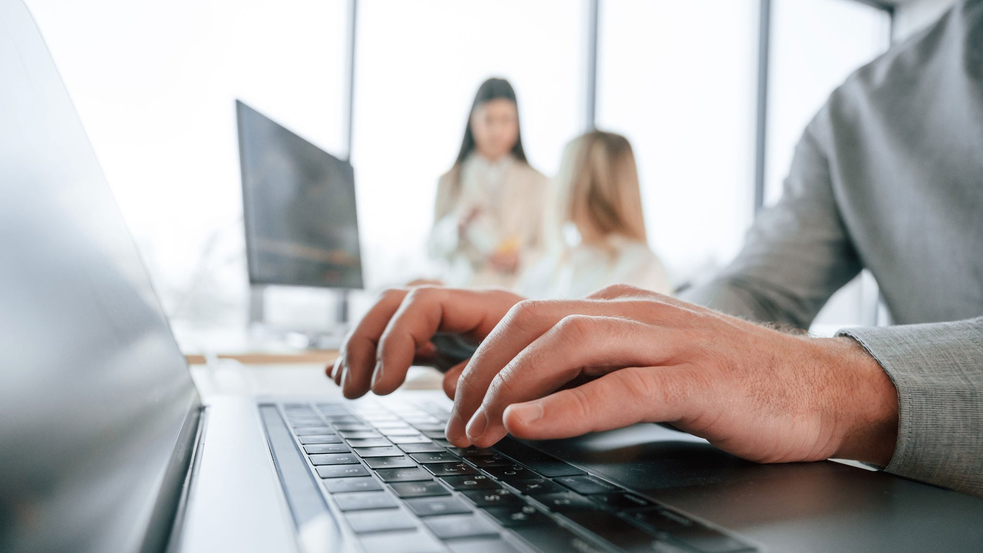 4_Nginx-+-GeoIP2-Load-Balancer-Example 4_Nginx-+-GeoIP2-Load-Balancer-Example