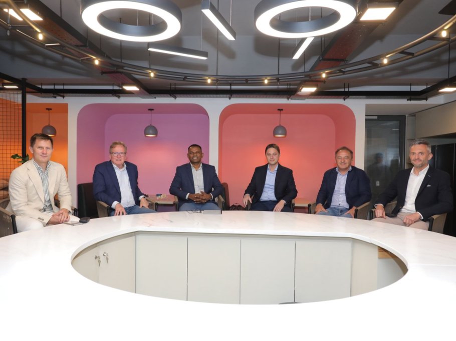 Management picture Management picture